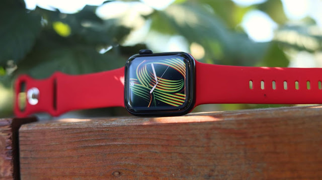 The Apple Watch SE 3 Is Apple’s Most Sensible Smartwatch Yet Apple20SE201.jpg