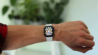 The Apple Watch SE 3 Is Apple’s Most Sensible Smartwatch Yet Apple20SE203.jpg